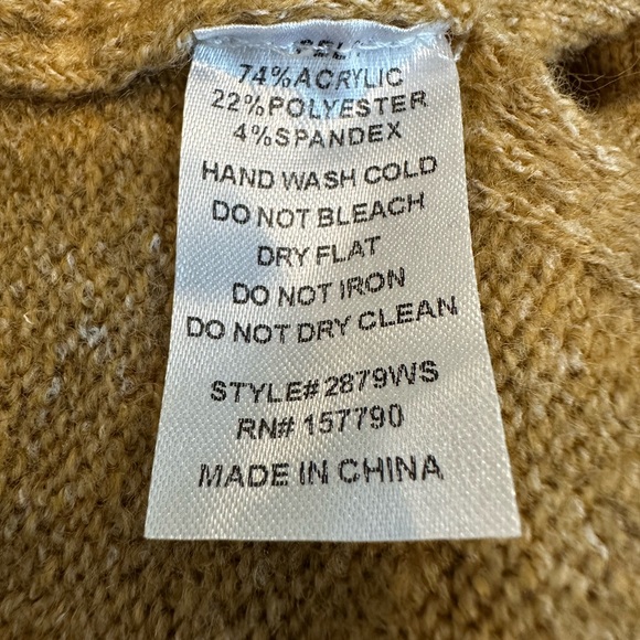 Pinch long sleeve V neck sweater size Large - Picture 9 of 9